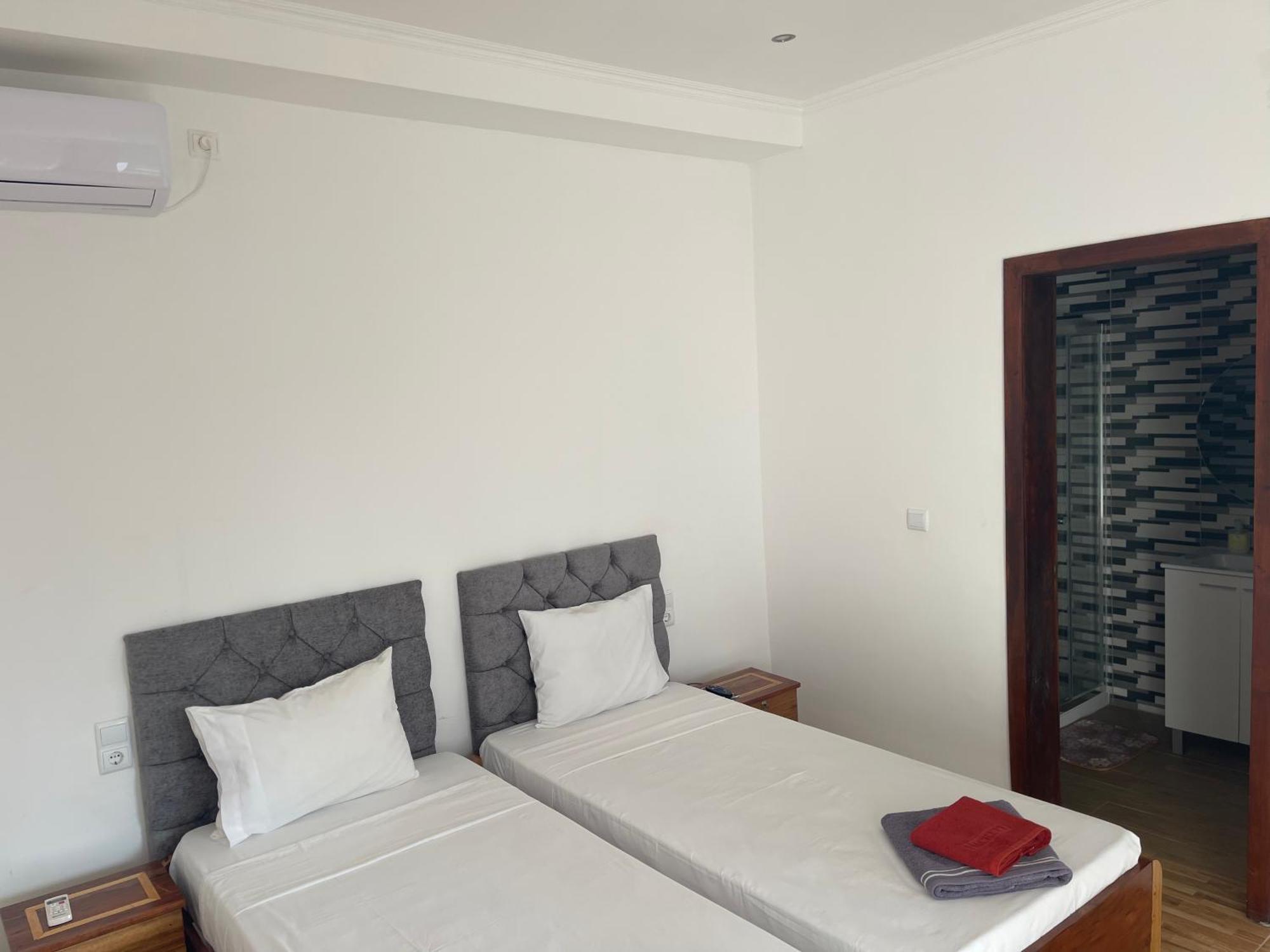 Hotel Kenito Sao Tome Zewnętrze zdjęcie